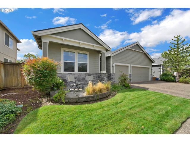 $529,900 | 1072 Throne Drive | Bethel