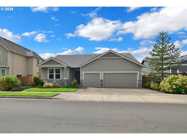 $529,900 | 1072 Throne Drive | Bethel