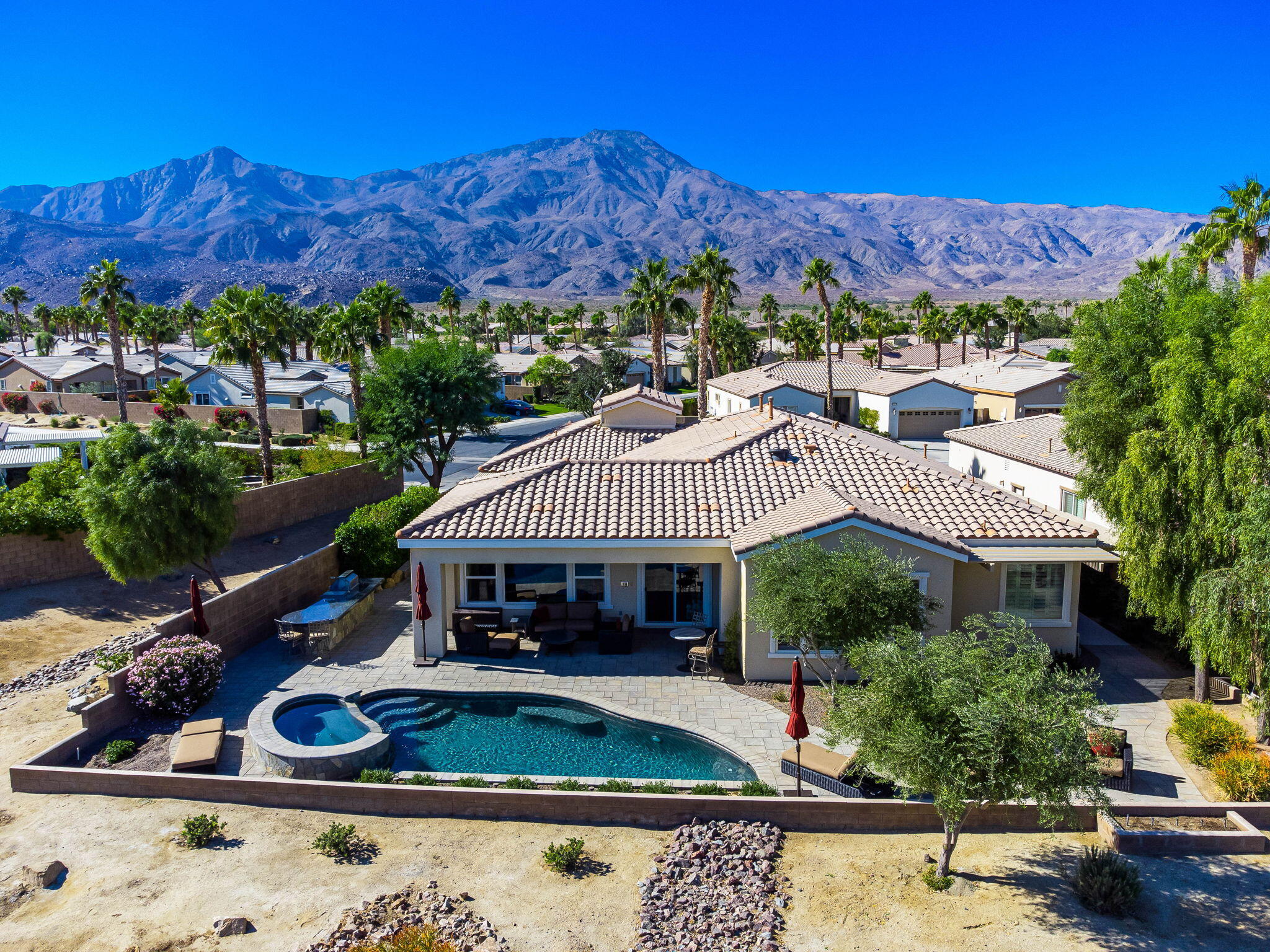 61462 Sapphire Ln, La Quinta