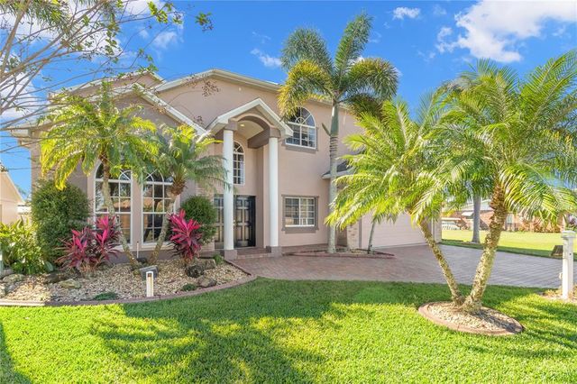 $999,900 | 41 Cypress Drive | Lake Shore Estates