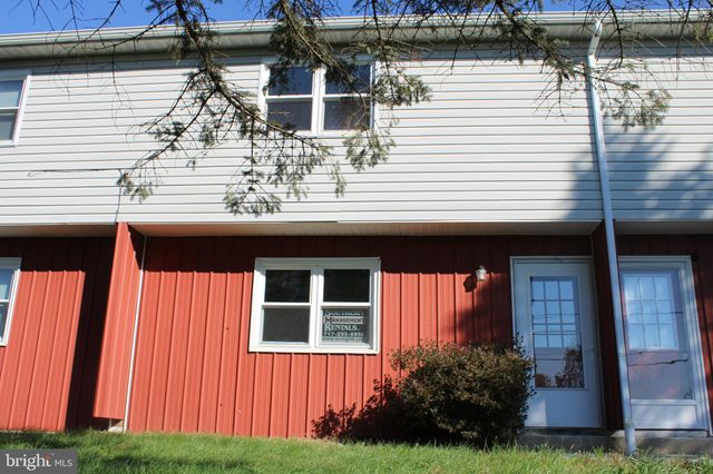 $900 | 109 Twin Hills Road, Unit 3 | Franklin Township - York County