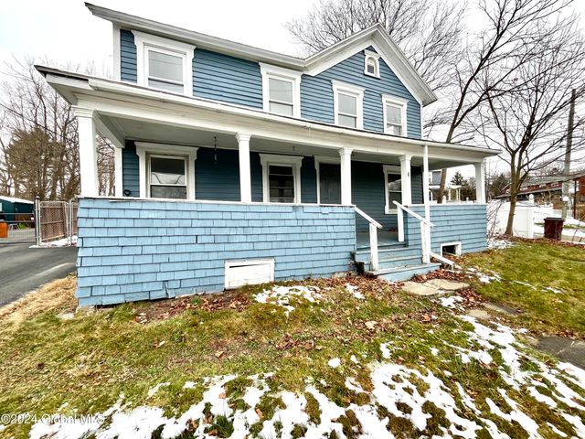 $189,900 | 2 Johnny Cake Lane | Averill Park