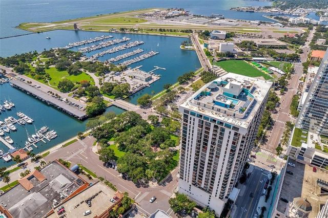 $639,000 | 1 Beach Drive Southeast, Unit 1407 | University Park-South Downtown