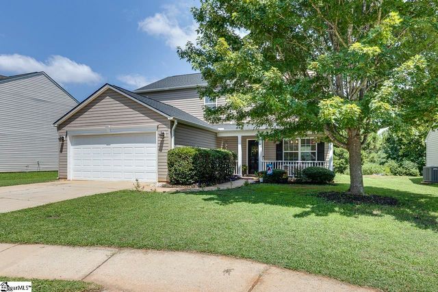 $309,900 | 140 Crescent Creek Court