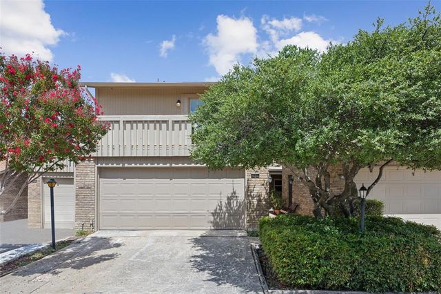 $300,000 | 3109 Willowbrook Court | East Park Village