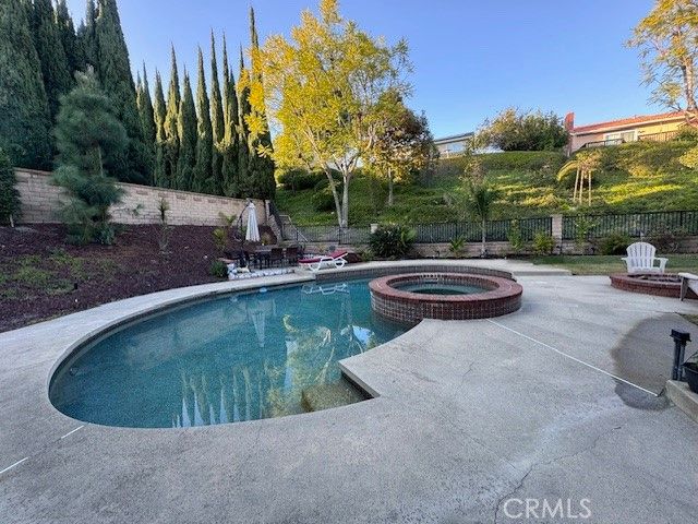 $1,600,000 | 27451 Ganso | Central Mission Viejo