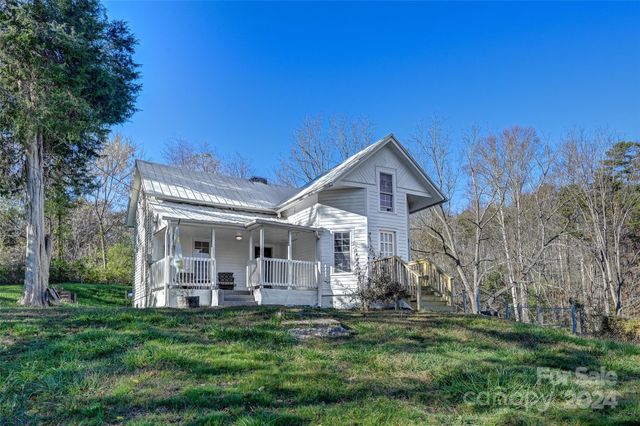 $415,000 | 933 Old Leicester Highway | Leicester Township - Buncombe County