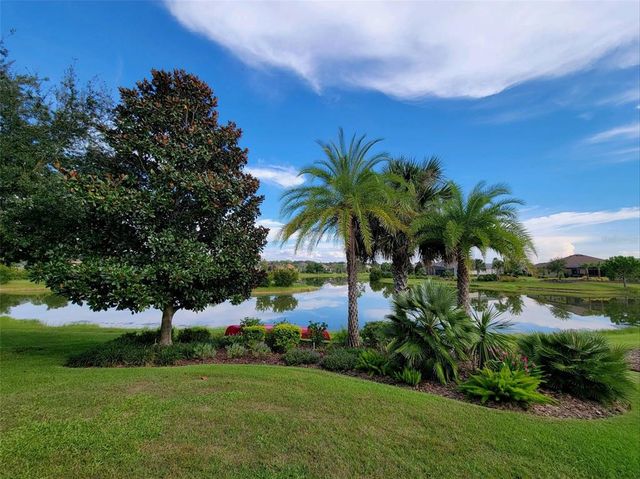 $475,000 | 8814 Beacon Hill Avenue | Lakes of Mount Dora