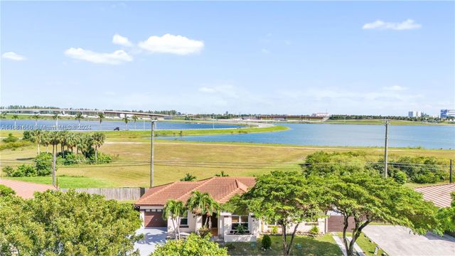 $3,999 | 911 Northwest 123rd Avenue, Unit E | Tamiami