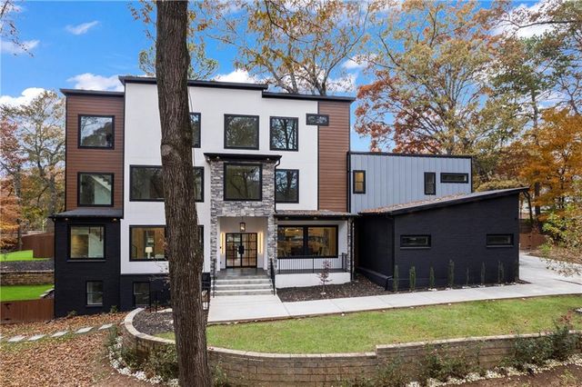 $2,250,000 | 1198 Milmar Drive Northwest | Westminster-Milmar