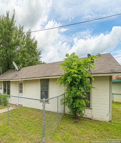 $425,000 | 124 South Carroll Street | Poth