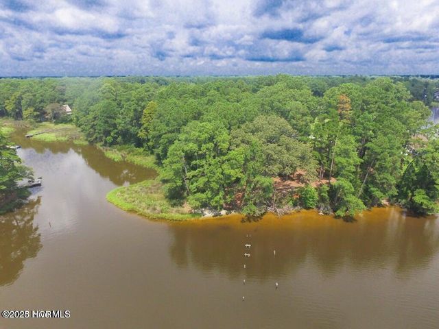 $700,000 | 362 Moore Lane | Bath Township - Beaufort County