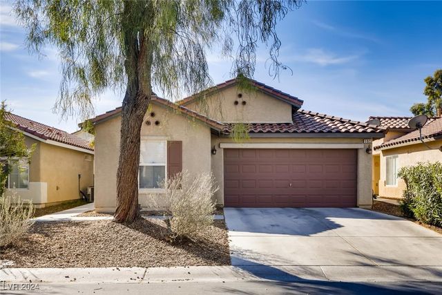 $325,000 | 5923 East Clover Canyon Lane | Sunrise Meadows