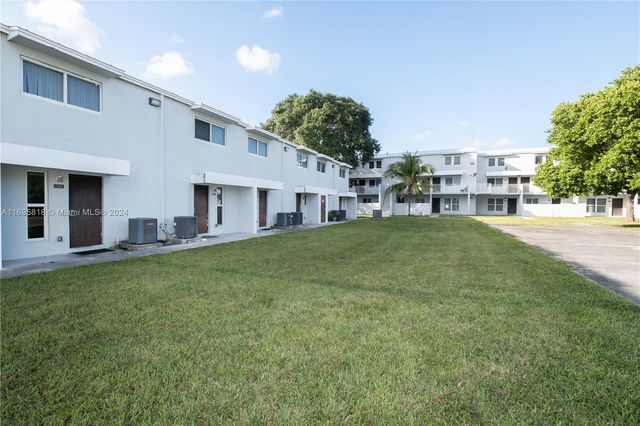 $240,000 | 1968 Northwest 4th Court, Unit 323 | Overtown