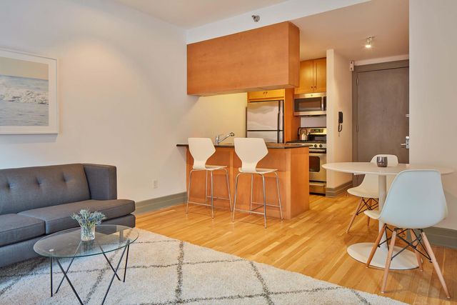 $3,283 | 125 Court Street, Unit 3NN | Downtown Brooklyn