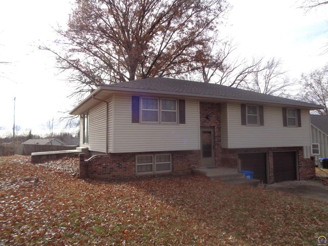 $219,900 | 3421 Northwest 42nd Terrace | Soldier Township - Shawnee County