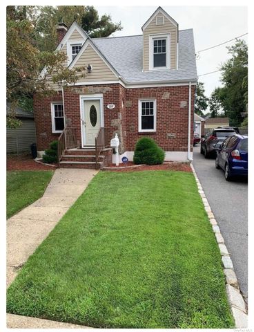 $4,500 | 150 Hamilton Road | Hempstead Village