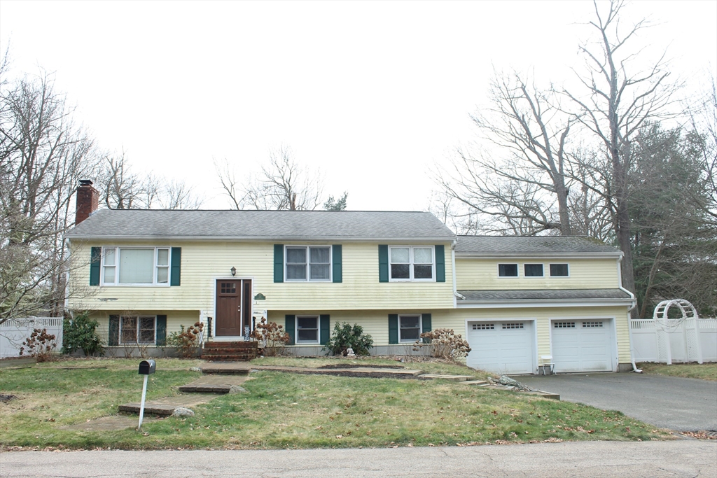 front view of house with a yard