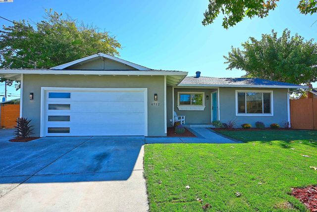 $1,699,999 | 6712 Birch Court | Echo Park