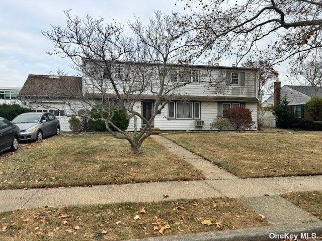 $600,000 | 771 Maple Place | West Hempstead