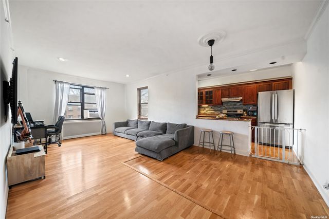 $425,000 | 22-27 76th Street, Unit B3 | Astoria