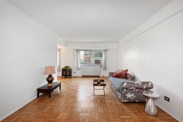 $3,850 | 235 Adams Street, Unit 2I | Downtown Brooklyn