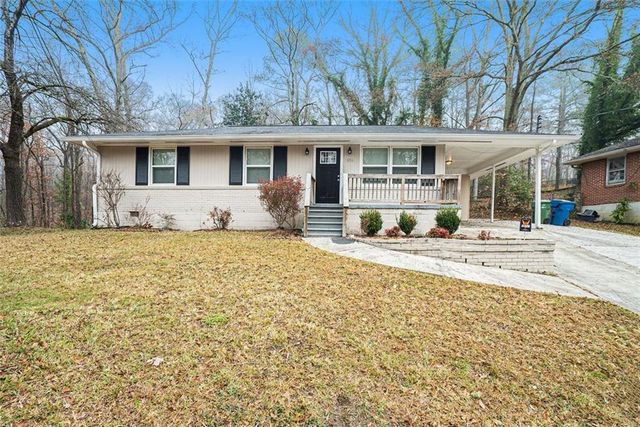 $195,000 | 876 Hutchens Road Southeast | South River Gardens