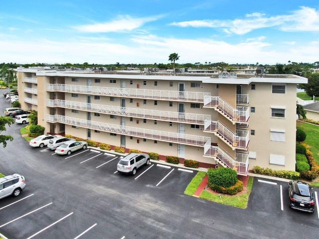 $220,000 | 2728 Garden Drive North, Unit 111