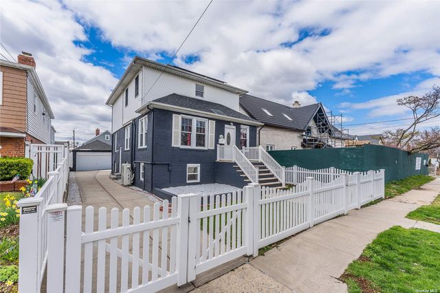 $1,149,000 | 162-28 96th Street | Old Howard Beach