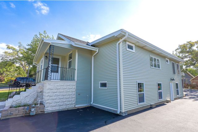 $329,900 | 24973 West Elm Avenue | Petite Lake Highwoods