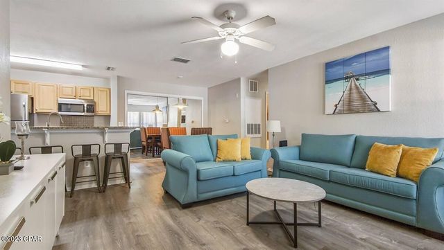 $2,100 | 203 Cape Cod Drive | Panama City Beach