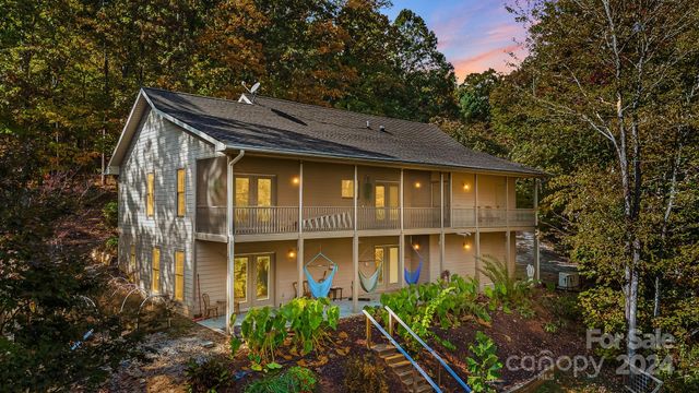 $599,000 | 273 Blue Bird Road | Lake Lure