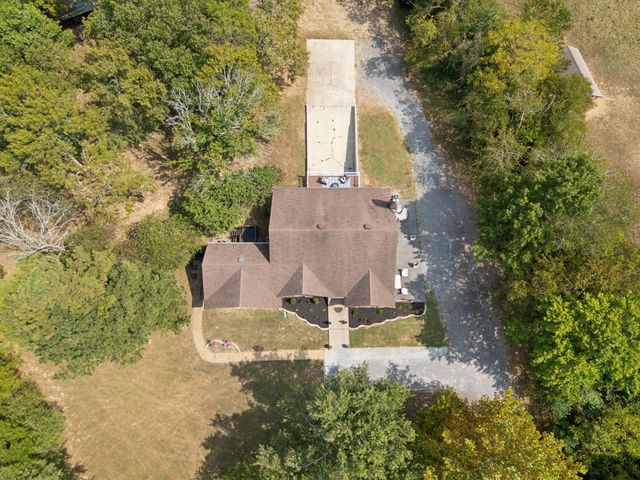 $1,190,799 | 218 Oriole Drive