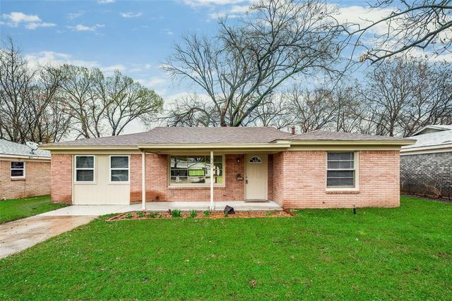 $2,025 | 521 Parkside Drive | White Settlement