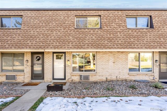 $425,000 | 12987 West 20th Avenue | Applewood