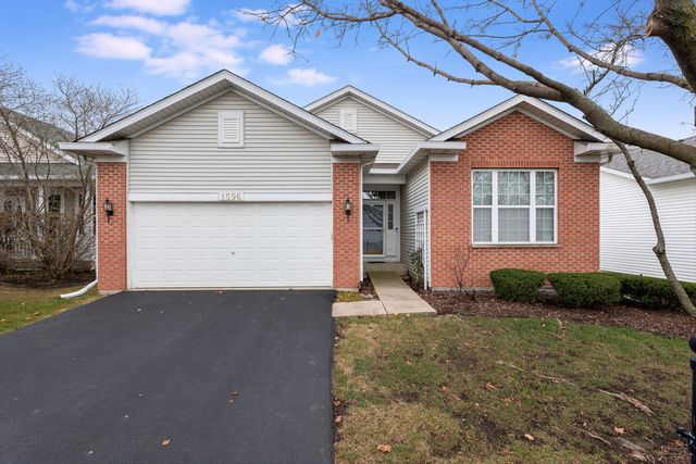 $335,000 | 1596 Benzie Circle | Romeoville