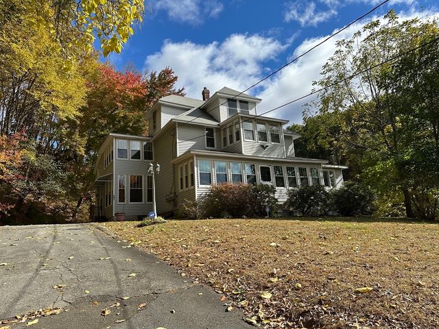 $585,900 | 27 North Street | South Hadley Falls