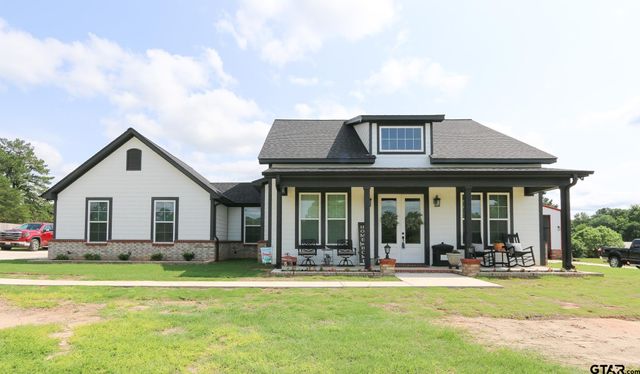 $385,000 | 341 Eastdale Lane | Shadybrook