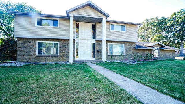 $420,000 | 3027 Kingsley Drive | Glenwood Park