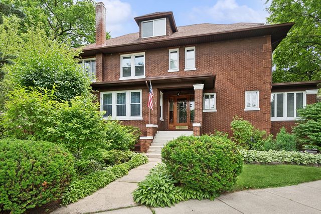 $1,400,000 | 4545 North Manor Avenue | Ravenswood Manor