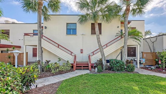 $249,900 | 304 Spring Lakes Boulevard, Unit 304 | South Bradenton