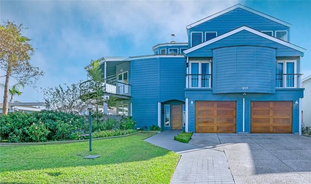 $1,750,000 | 217 Port St Claire