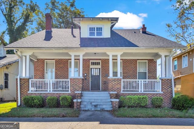 $275,000 | 224 Broad Street | Old Town