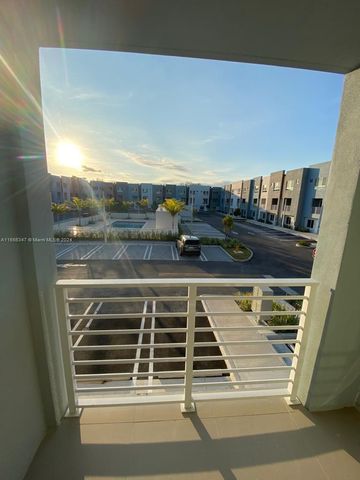 $2,600 | 2535 Northeast 193rd Street, Unit 3206 | Ojus