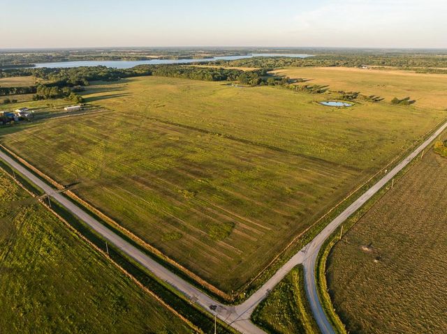 $2,775,000 | Hh Highway | Deepwater Township - Henry County