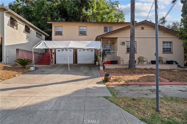 $1,199,000 | 1874 Chickasaw Avenue | Eagle Rock