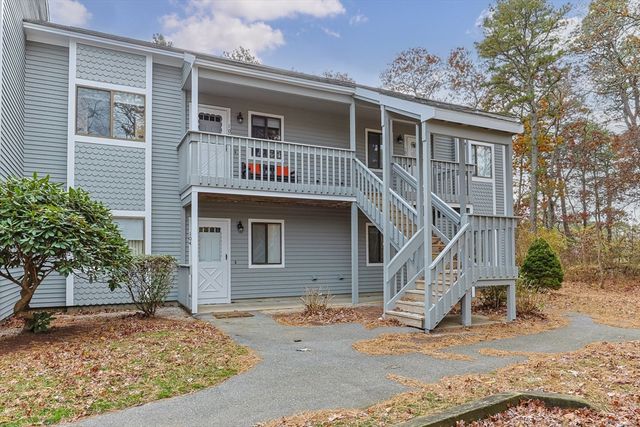 $425,000 | 106 Eaton Lane, Unit 106 | East Brewster