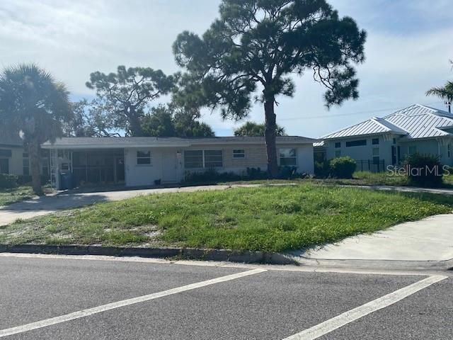 $2,500 | 300 Pensacola Road | Venezia Park