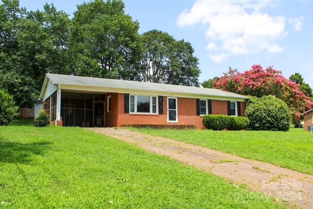 $221,500 | 154 Crosswhite Lane | Bethany Township - Iredell County