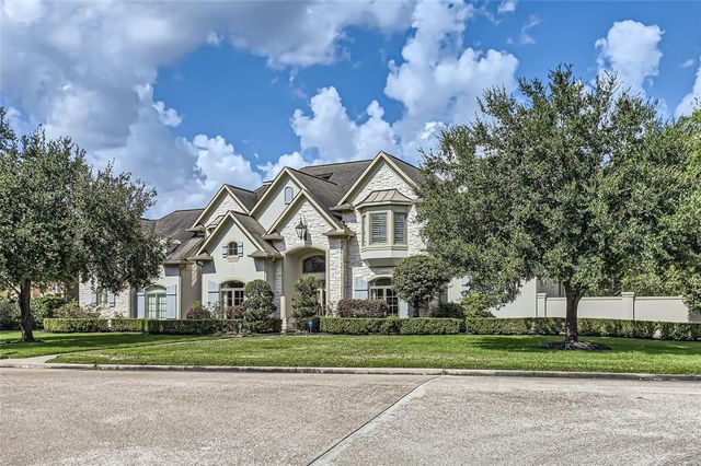 $2,100,000 | 25002 Falling Water Estates Lane | Cinco Ranch West